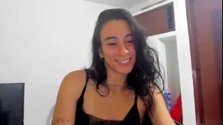 Isa  ------------I'm my house in case you want a tour to cum in each room, deal?'s Live Cam