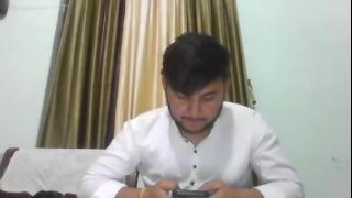 indian_hotty_guy009's Live Cam