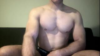 sissymuscle's Live Cam